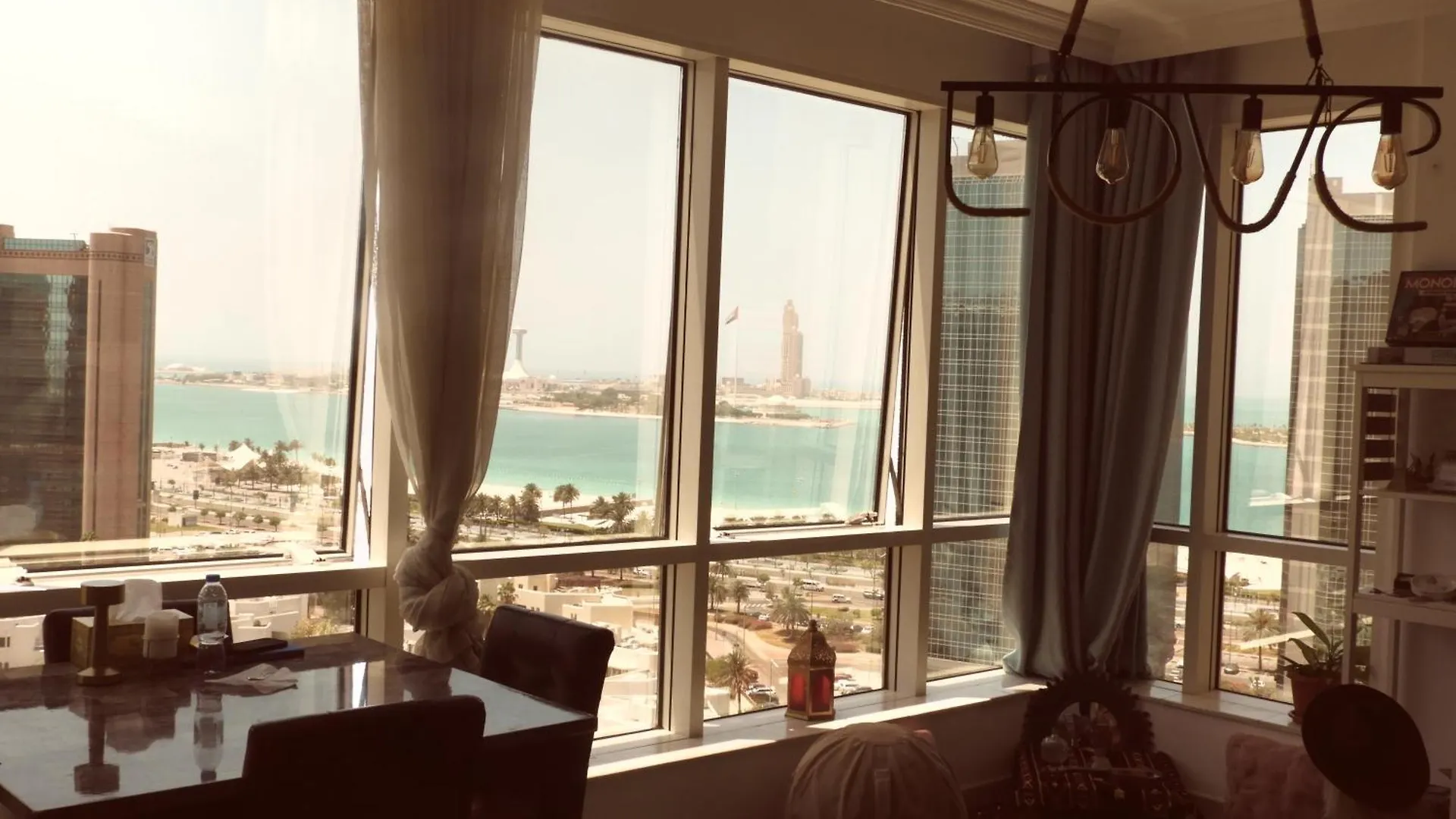A Tribe Together Sea Views - Corniche,Khalidiya أبو ظبي منزل للإقامة